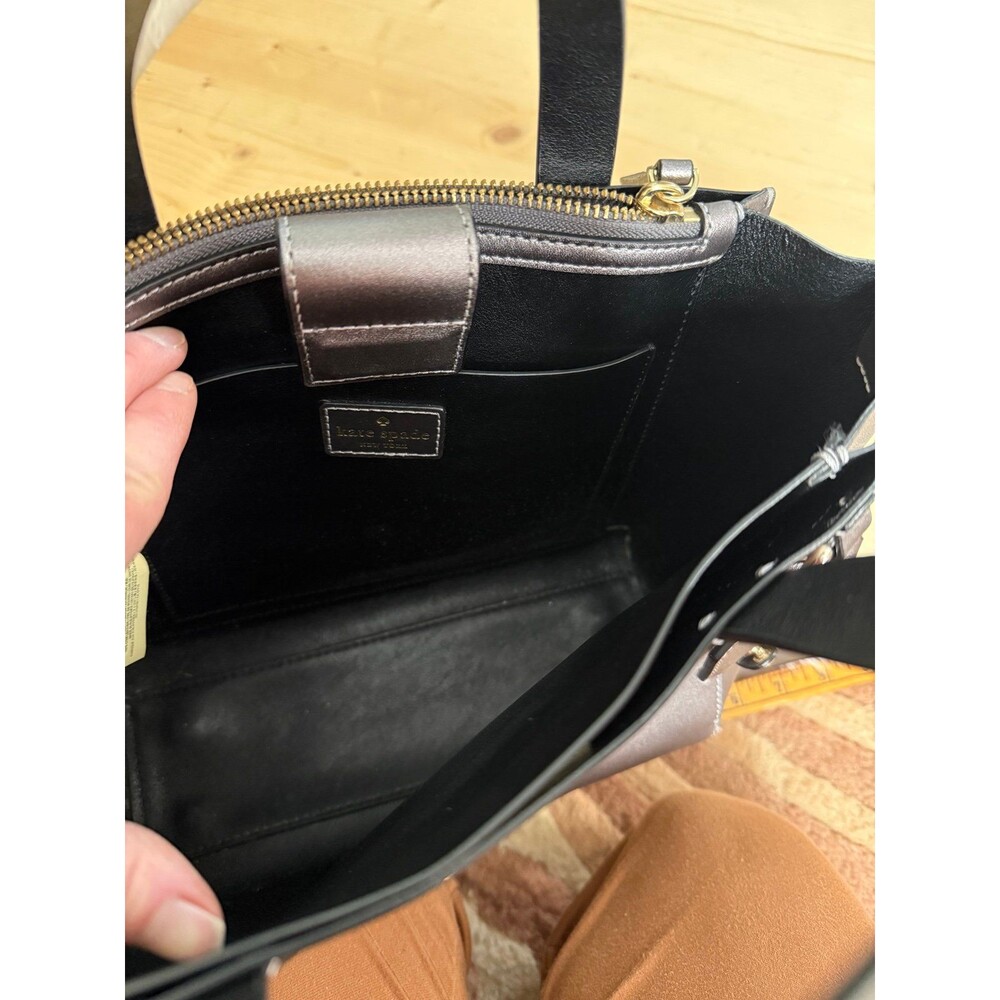 Kate Spade satchel - Picture 5 of 10